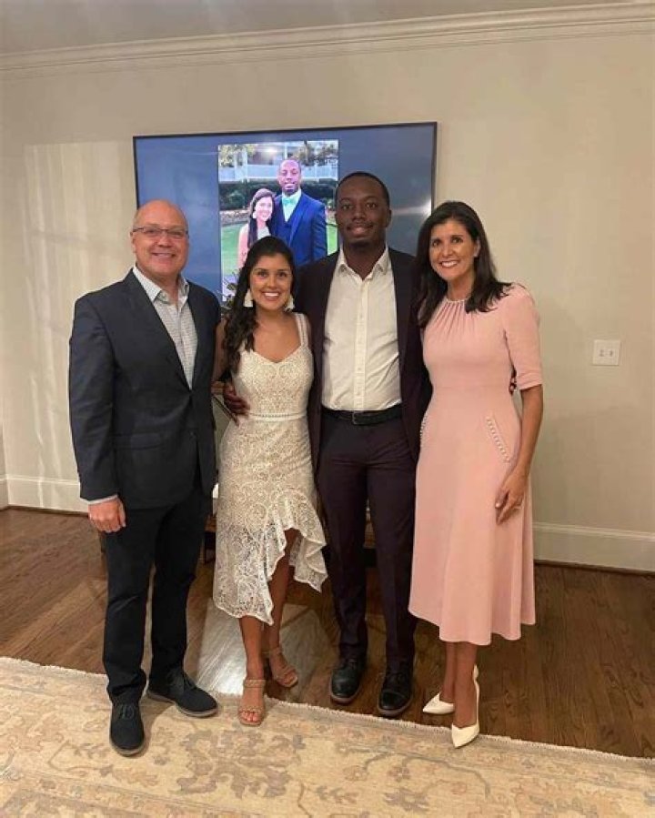 Brooke Jenkins Husband And Parents Photo, Meet Them On Instagram
