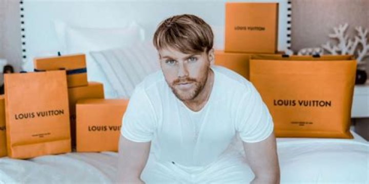 Exploring The Life Of 90 Day Fiance Star Jesse Meester