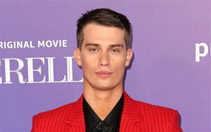Exploring The Life Of Nicholas Galitzine: A Detailed Wiki Biography