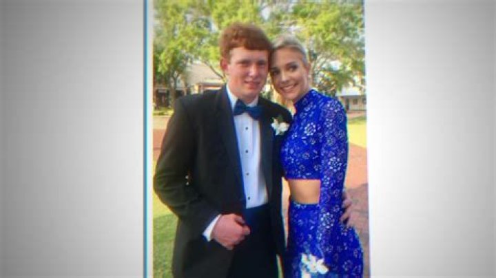 The Curious Case Of Paul Murdaugh's Girlfriend: Unraveling The Mystery